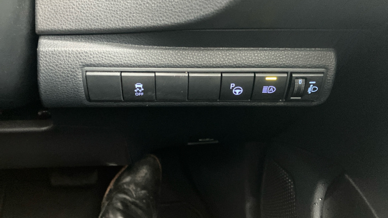 Toyota Corolla 1.8 VVT-i Hybrid Design 5dr CVT Hybrid Estate